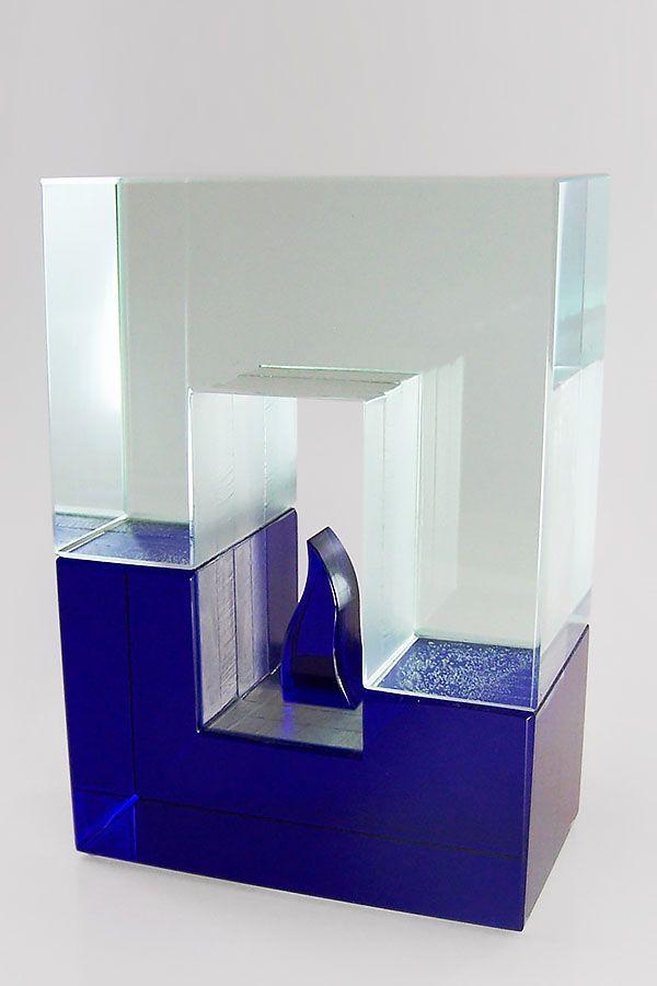 Glass award -  GLA1458