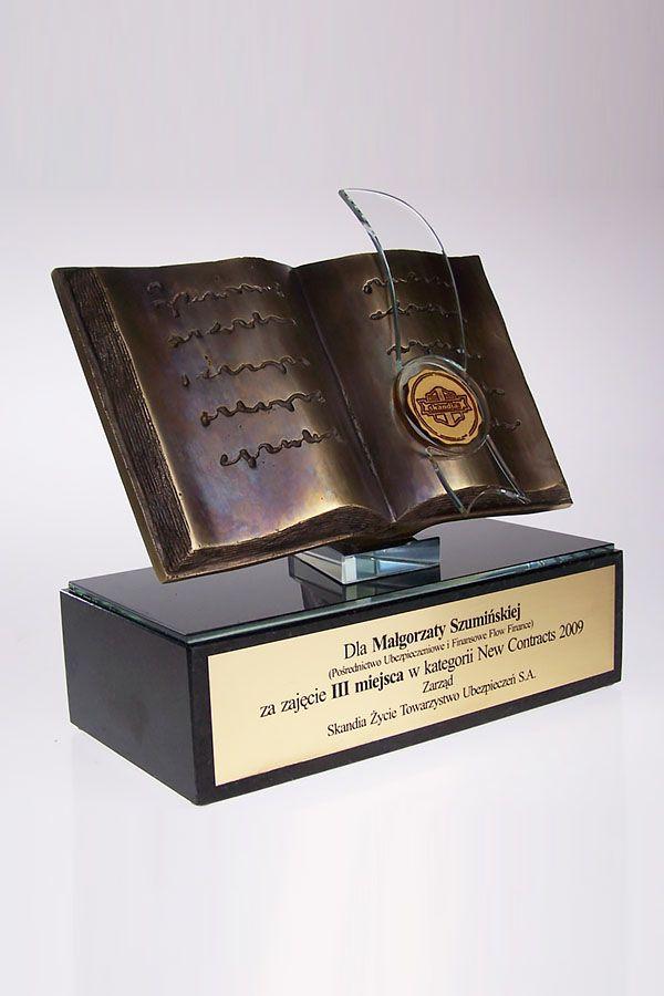 Glass award -  GLA1517