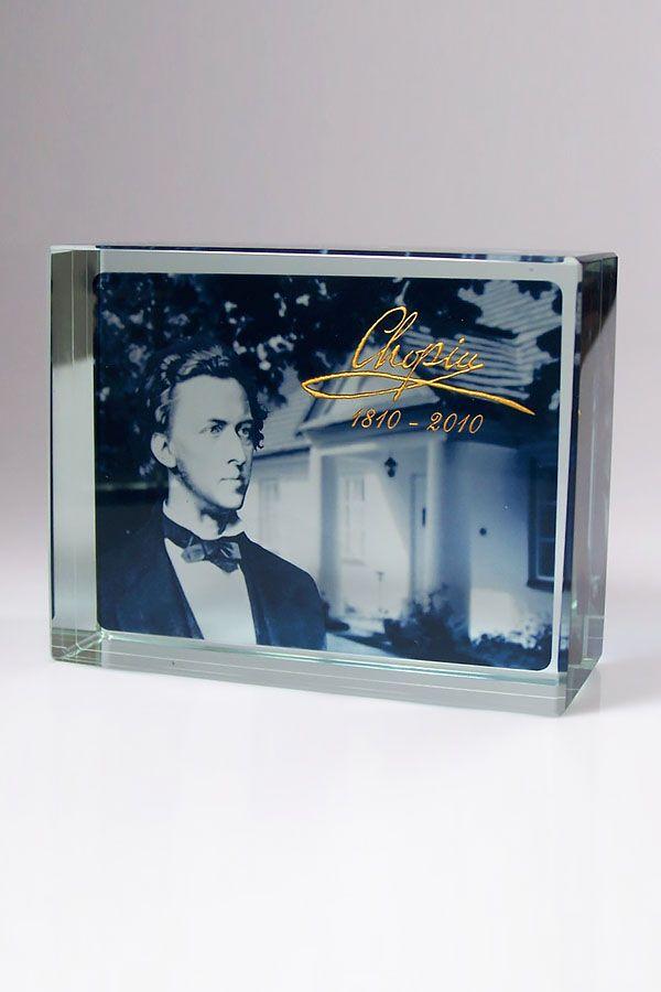 Glass award -  GLA1628