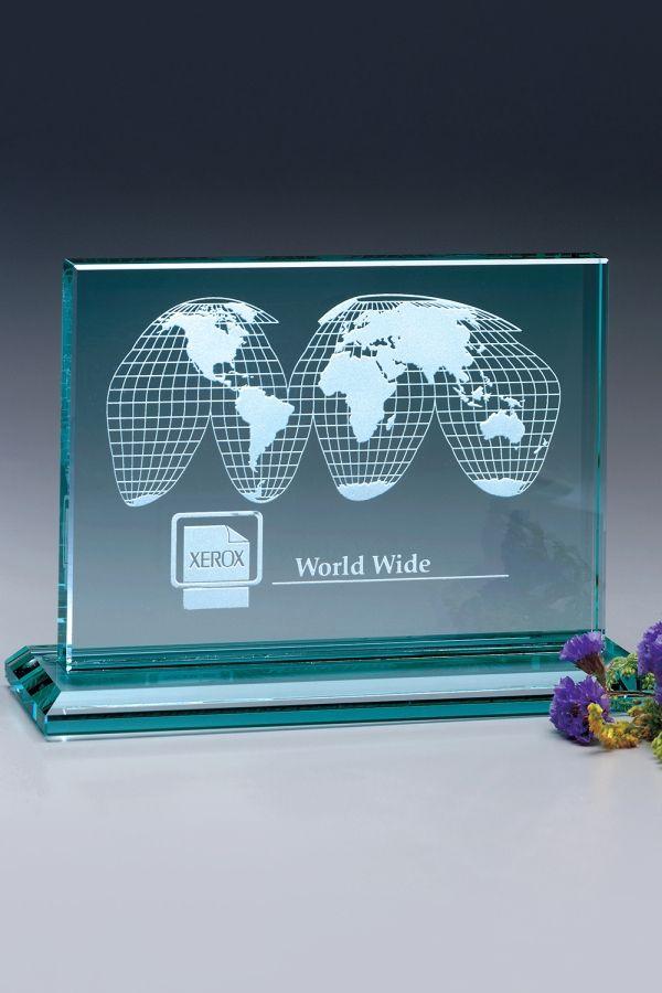 Glass award -  GLA2205